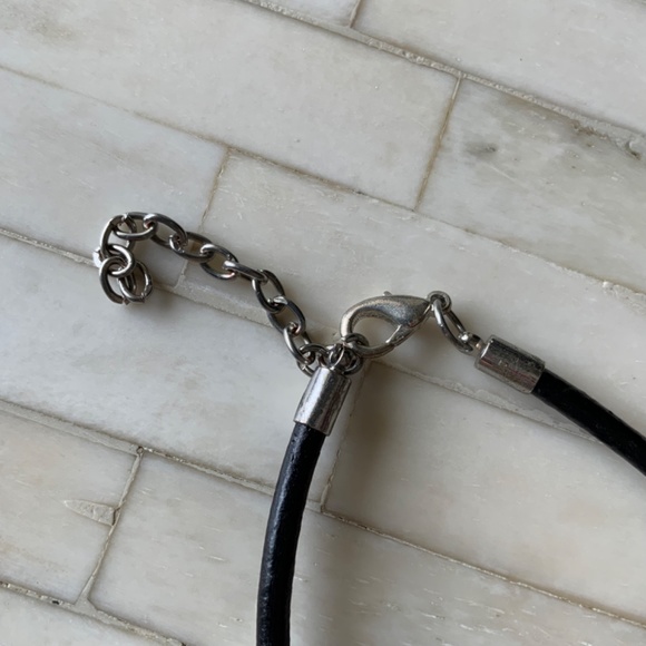 Charm Red & Silver tone Bracelet - Picture 3 of 3